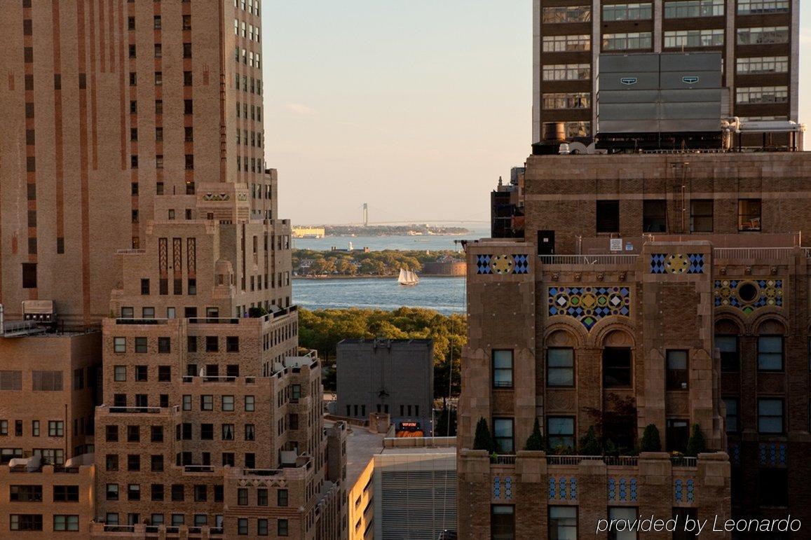 World Center Hotel New York Exterior foto